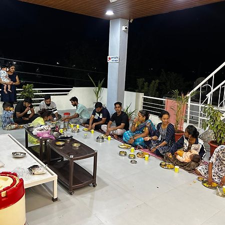Vatavriksha Guest House,Akkalkot Akalkot Екстер'єр фото