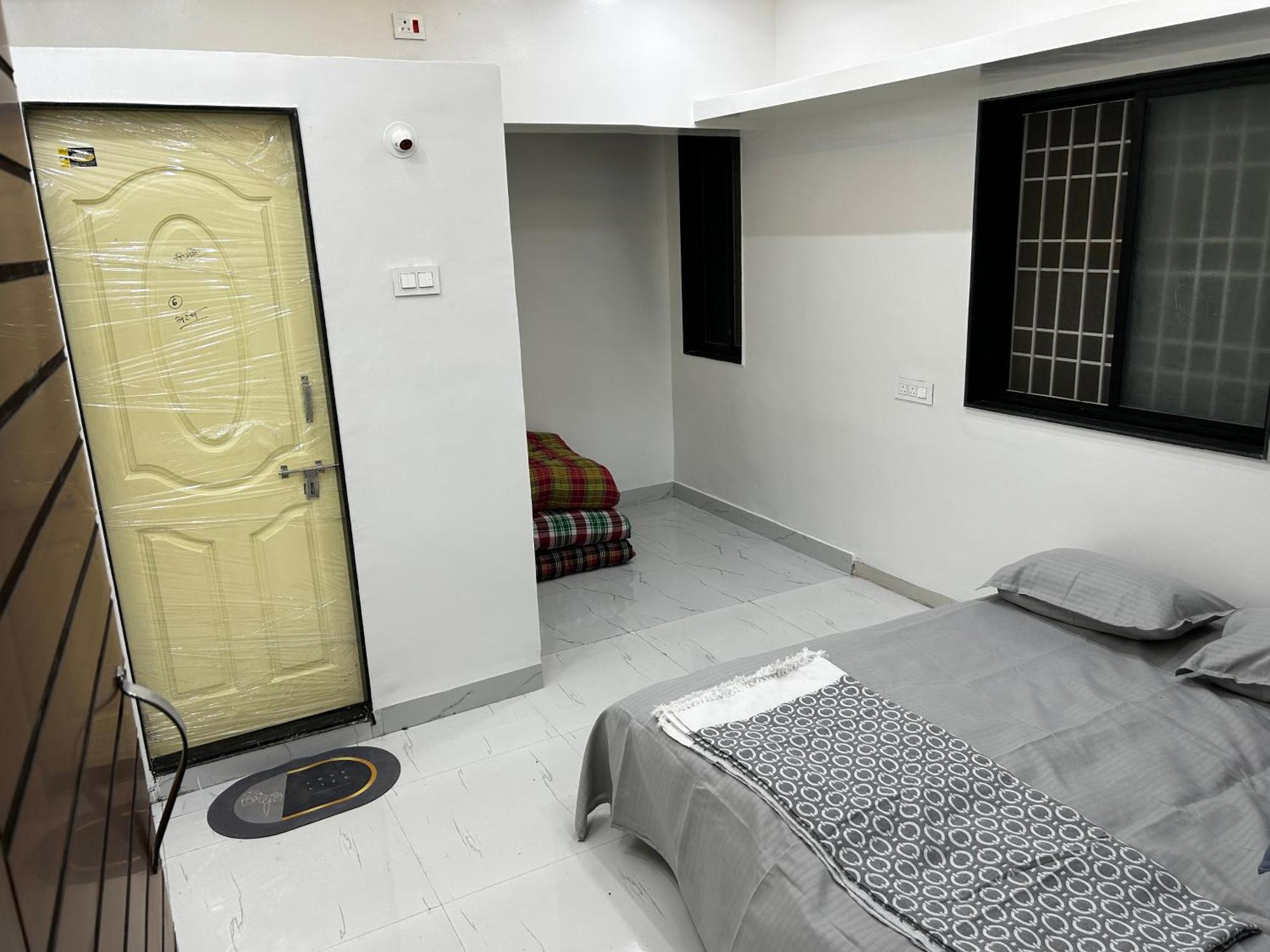 Vatavriksha Guest House,Akkalkot Akalkot Екстер'єр фото